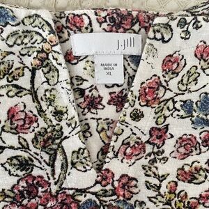 J. Jill Multicolor Floral V-Neck Top